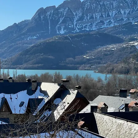 Coqueto En El Pueyo, Centrico Con Wifi شقة *