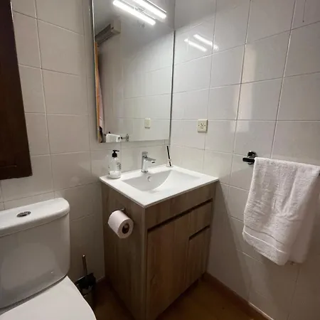 Coqueto En El Pueyo, Centrico Con Wifi