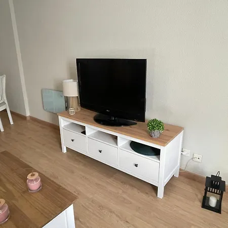 شقة Coqueto En El Pueyo, Centrico Con Wifi إل بويو دي جاكا